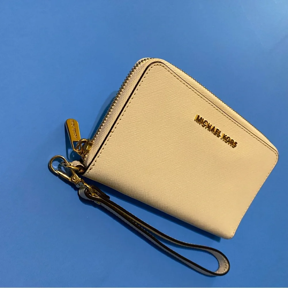 Michael Kors white & gold wallet